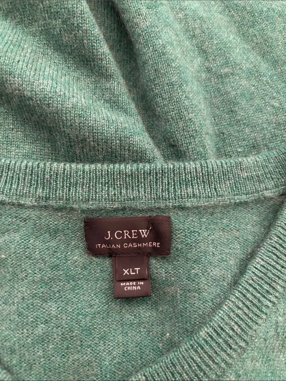J. Crew Men's Forest Green V-Neck cashmere Sweater, XL